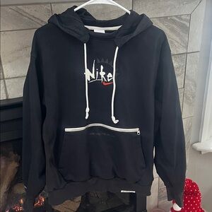 Nike Black Men's Sweater with White Accents